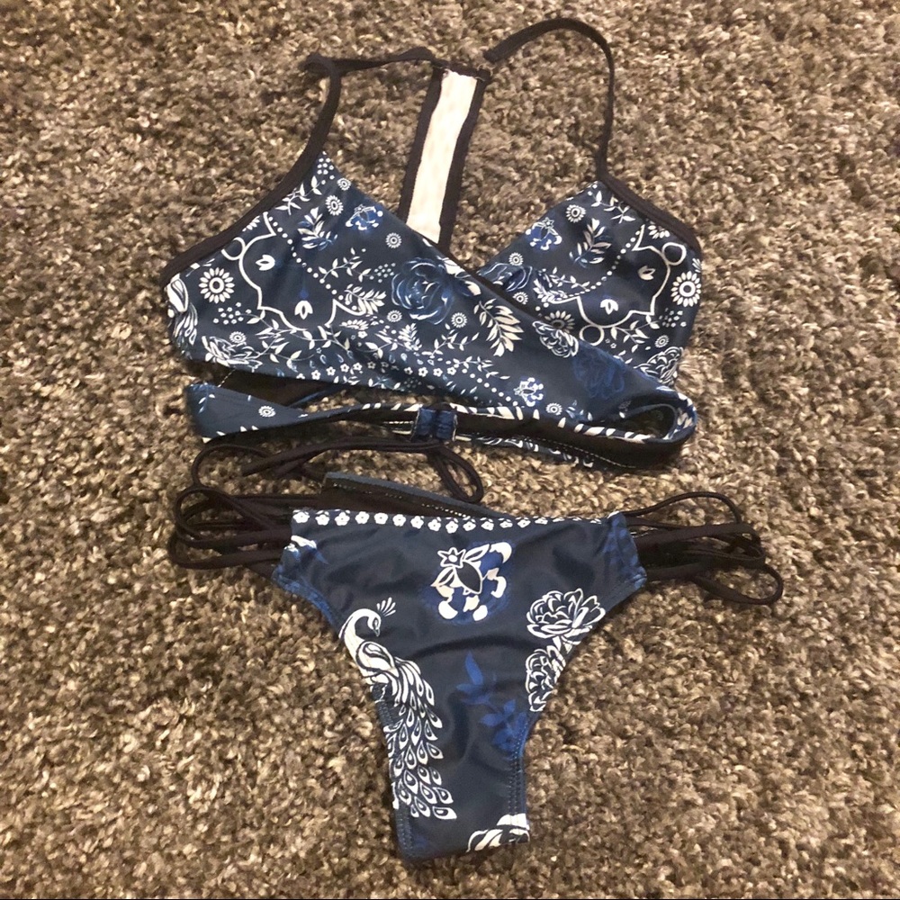 NWOT Bikini set